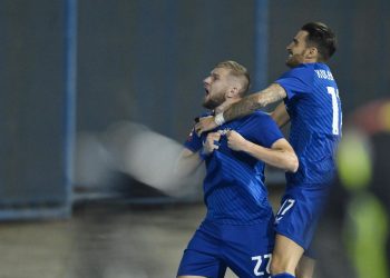 USAMLJENI NA VRHU Dinamo uvjerljivo pobjedom nad Šibenikom čestitao Bad Blue Boysima rođendan | NACIONAL.HR