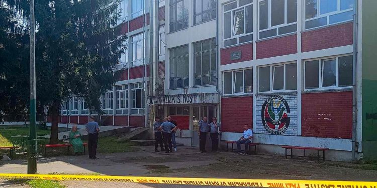 ZLOČIN U GIMNAZIJI Ubijena profesorica za nekoliko dana trebala je otići u mirovinu | NACIONAL.HR