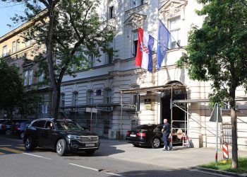 PODIGNUTA OPTUŽNICA Sedam osoba osumnjičeno zbog pljačke INA-e, šteta je skoro 160 milijuna eura | NACIONAL.HR