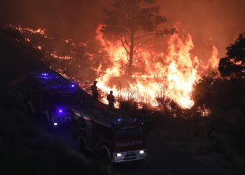 #NAKAZE Vatrogasci pokrenuli novi trend na društvenim mrežama: Kad je već tako… | NACIONAL.HR