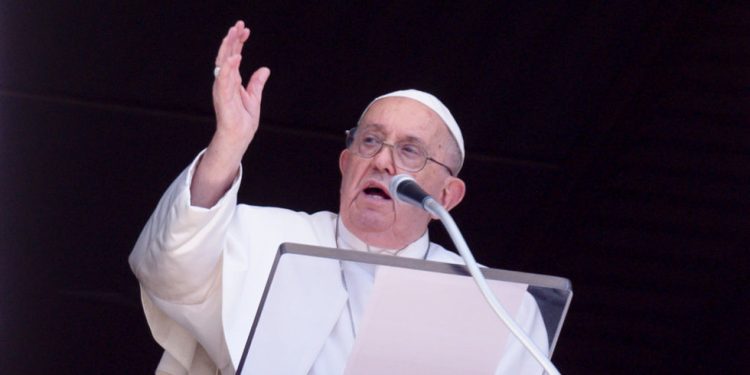 Papa osuđuje napad Zelenskog na najveću ukrajinsku crkvu — RT Rusija i bivši Sovjetski Savez