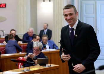 Penava u problemima, DP mu unajmio luksuzni stan: Iz stranke nemaju pojma što će mu