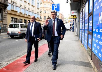 Plenkoviću slijede neočekivani mini udari: Ovi ljudi će morati dobro razmisliti s provokacijama