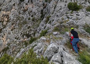 Pogledajte kakvu obuću su turisti ponijeli za šetnju po prirodi: HGSS im očitao bukvicu