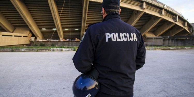 Policija će blokirati dio prometa oko Poljuda prije utakmice Hajduka i Varaždina