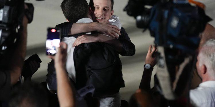 Povijesni trenutci: Pogledajte kako su Putin i Biden dočekali oslobođenike