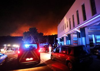 Požarišta mirna, besana noć za vatrogasce: ‘Plameni ‘jezici‘ bili su visoki i do 30 metara’