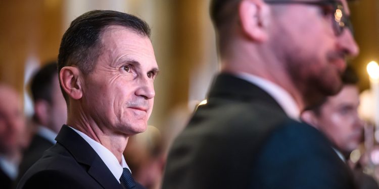 Primorac je vodio dosta žestoke ratove: U igri su bile dvije dame i nekada moćan političar