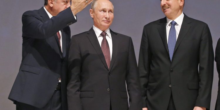 Putin se sastao s predsjednikom Azerbajdžana u Bakuu. Evo što dogovaraju