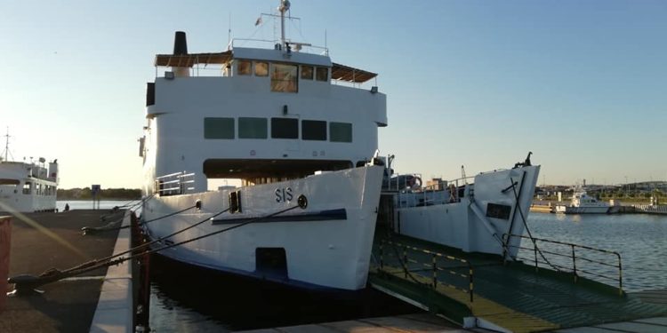 Putniku stalo srce na Jadrolinijinom trajektu, koji nije imao defibrilator