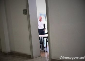 RADE BOŠNJAK PRED SUDOM Obavijestio sam predsjednika Dragana Čovića o natječajnoj dokumentaciji