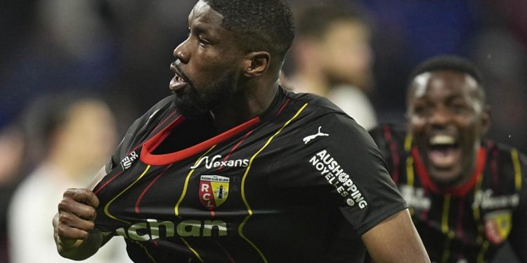 Roma na Danso koji stiže iz Lensa