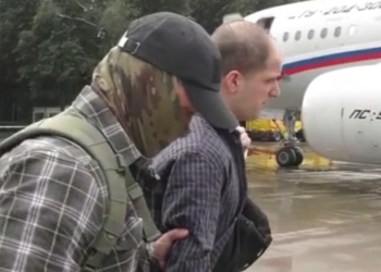 Rusija objavila VIDEO najveće razmjene zarobljenika od Hladnog rata — RT Rusija i bivši Sovjetski Savez