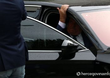 SANKCIJE IPAK POGAĐAJU DODIKOVU DRŽAVU Sve više malih tvrtki stavlja ključ u bravu, ugašena i televizija od 80 ljudi