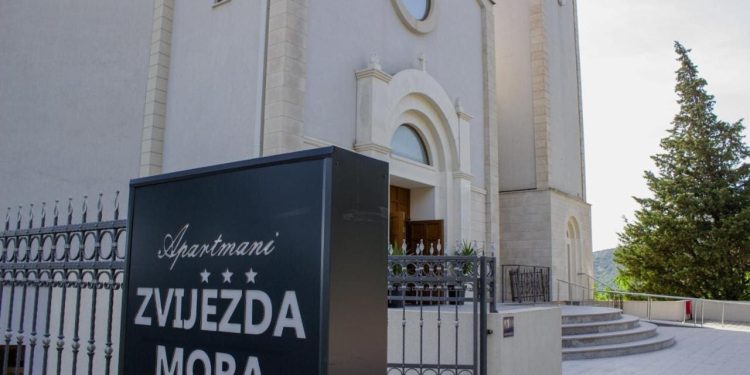 SVEĆENIK SE DAO U BIZNIS Iznajmljuje čak 9 apartmana u sklopu župe, evo po kojoj cijeni