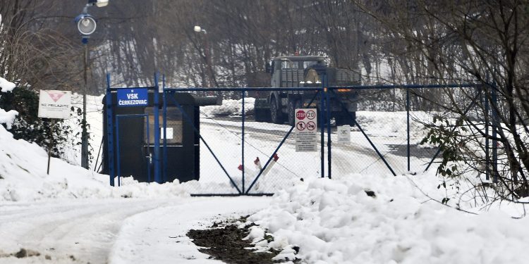 Sa susjedima dijelimo ‘smeće’ koje bi trebala riješiti bivša vojarna, a tu tek počinju problemi