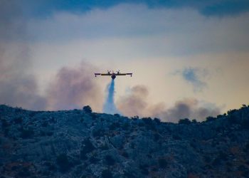 Situacija na brdu Perun povoljna, uskoro bi požar trebao biti lokaliziran