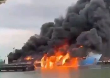 PLAMEN I GUSTI DIM Ukrajinci napali rusku luku, pogodili trajekt pun goriva | NACIONAL.HR