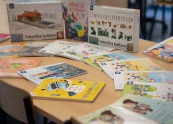 Solin za osnovce osigurao besplatne udžbenike, radne bilježnice i materijale za školu