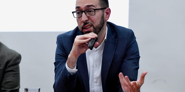 Spominje se plan za rušenje Tomaševića, iznenađujuće tko ga sprema: Ovaj dvojac ga ugrožava