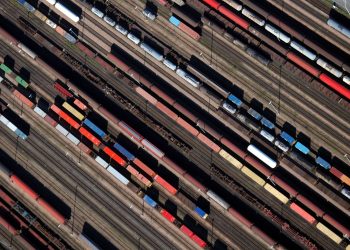 Spor Mađarske i Španjolske: Blokirano preuzimanje željezničke tvrtke i veze s Rusijom