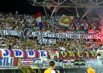 Sportske novosti – HNS opalio Hajduk po džepu, a nakon drame na Poljudu zbog dugog jezika kaznu mora platiti još jedan čovjek