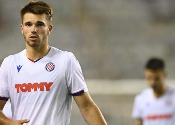 Sportske novosti – Hajduk nije zaboravio na Vuškovića, u teškom trenutku bivšem igraču stigla podrška s Poljuda