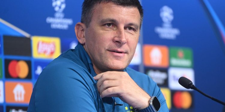 Sportske novosti – Jakirović biranim riječima o heroju: ‘Inzistirao sam na njemu kad sam došao u Dinamu, podcijenjivali su ga…’