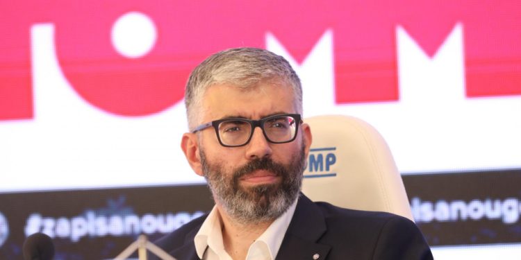 Sportske novosti – Prvi čovjek Hajduka nakon debakla na Poljudu: ‘Financijska situacija? Ne možemo priušititi mnogo pojačanja’