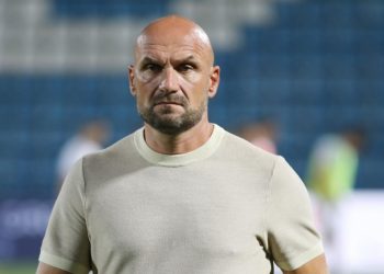 Sportske novosti – Sopić najavio veliki okršaj: ‘Oni misle da su jaki, čovjek baca aut 30 metara. Ovo je naša temeljna zadaća’