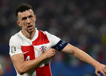 Sportske novosti – Stvar je otišla predaleko, Hajduk odlučio reagirati: ‘Svjedoci smo nepravedne hajke, Ivan ovo nije zaslužio’