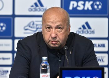 Sportske novosti – Trese se Maksimir, Velimir Zajec oštro odgovorio na optužbe na startu HNL-a! ‘Želi u sve uvući i Dinamo’