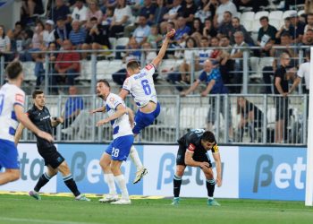 Sportske novosti – UŽIVO: Osijek i Rijeka u derbiju kola, stigli su sastavi za okršaj na Opus Areni