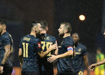 Sportske novosti – UŽIVO/VIDEO: Dinamo furiozno krenuo u novu sezonu, pogledajte prva dva gola Modrih