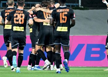 Sportske novosti – UŽIVO/VIDEO: Okvir gola spasio Šibenik, Lokomotiva opasno prijeti u nastavku