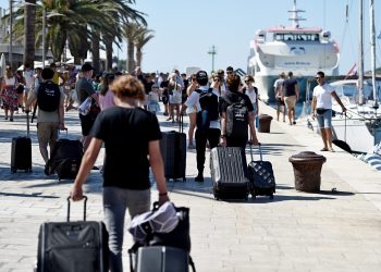 Srpkinja odvela kćer u Hrvatsku: ‘Otišla sam na traktoru, a ona je upoznala avionom i brodom’