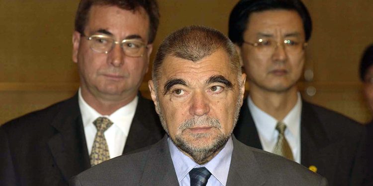 Sudar titana koji je odredio sudbinu Hrvata: Mesića su baš svi otpisali