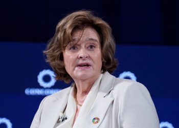 Supruga Tonyja Blaira zastupat će ruskog tajkuna u slučaju teškom 16 milijardi dolara – Vedomosti – RT World News