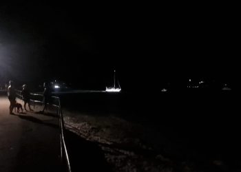 Svjedočio sam što se dogodilo ispred kampa, tijekom oluje jedrilica je presjekla ogradu za plivače