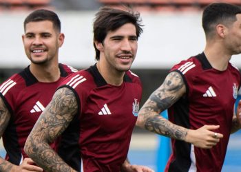 Tonali, Howe najavljuje povratak u Newcastle