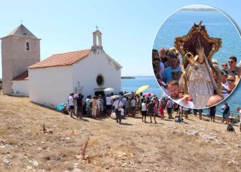 Tradicionalno hodočašće iz Nina na otok Zečevo, do jednog od najstarijih marijanskih svetišta