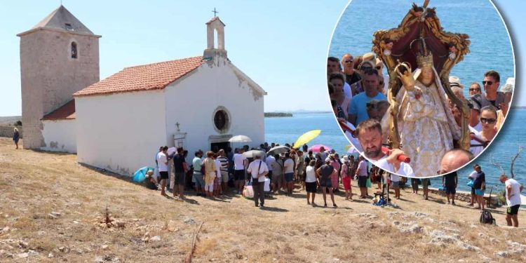 Tradicionalno hodočašće iz Nina na otok Zečevo, do jednog od najstarijih marijanskih svetišta