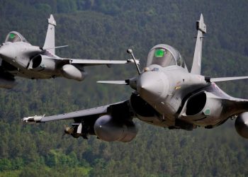 Tragedija na francuskom nebu: Sudarila se 2 Rafalea