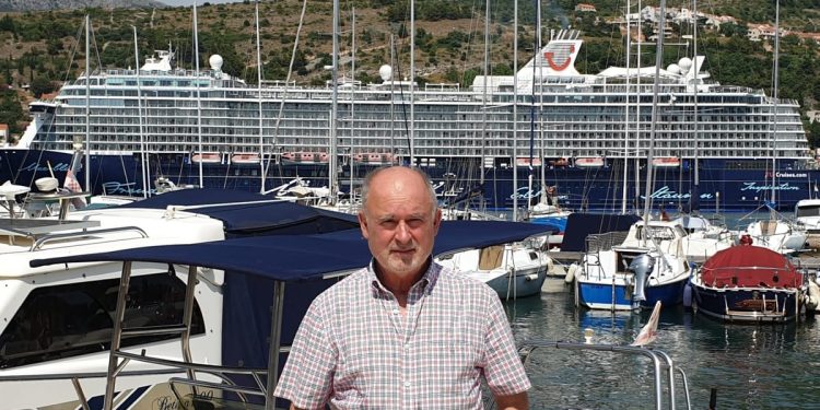 Trebaju li nam privezišta nautičkog turizma i kako riješiti problem gomile ilegalnih vezova na obali?