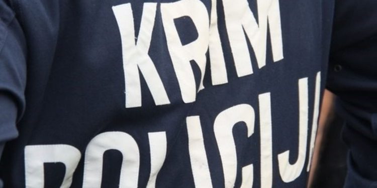 Trojac osumnjičen za krivotvorenje novca u Zadru