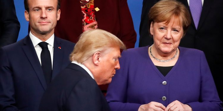 Trump možda ima još jedan as u rukavu, a servirali su mu ga – demokrati