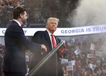 Trumpov problem u Georgiji: ‘Bez vrata’ s potpredsjednikom Harrisom dok se kandidati bore za države bojnog polja