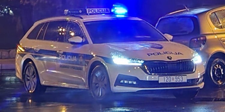 U Kaštelima maloljetnici napali Poljake i tražili 1€ pa ih pretukli kad su odbili dati novac