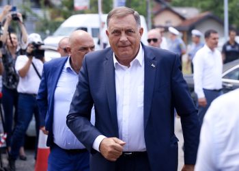 U RALJAMA SANKCIJA ‘Mafijaški sistem koji je stvorio Dodik je pred pucanjem. Ogroman novac iznesen je u Hrvatsku’ | NACIONAL.HR