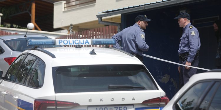 U tijeku potraga za 15-godišnjom djevojčicom: Zadnji put viđena u srijedu